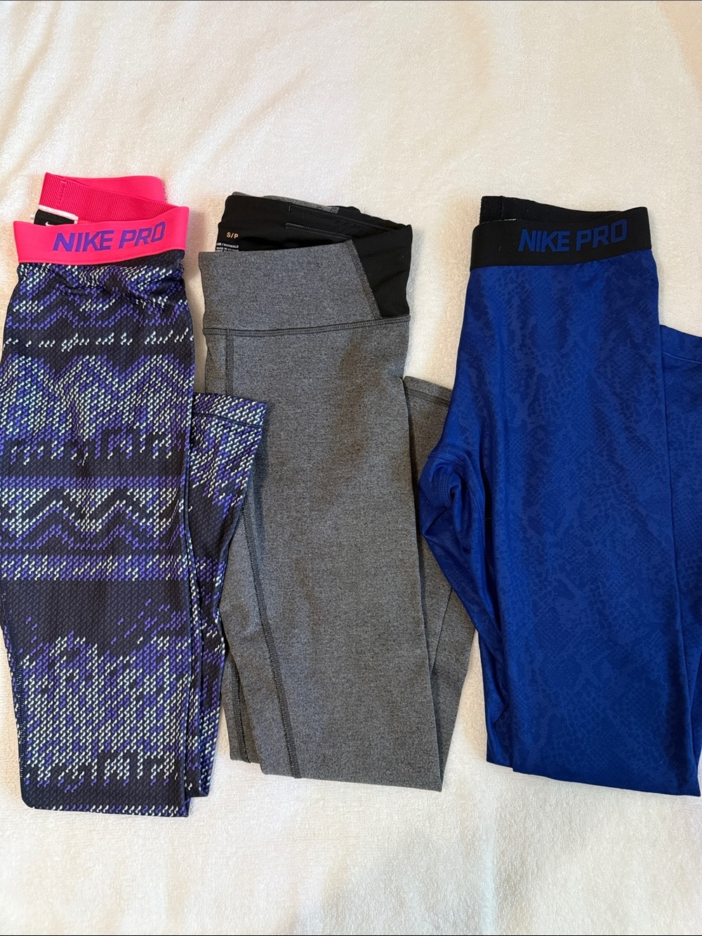 3 Small Legging Bundle. 2 Nike Pro Dry-Fit Blue + Black. 1 Gray Lucy Legging